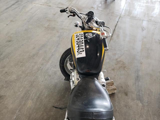 2003 HONDA VF750 C JH2RC431X3M900001