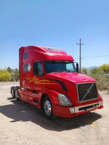 Salvage cars for sale from Copart Tucson, AZ: 2009 Volvo VN VNL