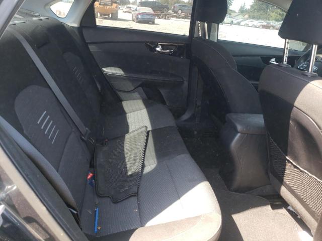 3KPF34AD2KE015216 KIA Forte Gt Line
