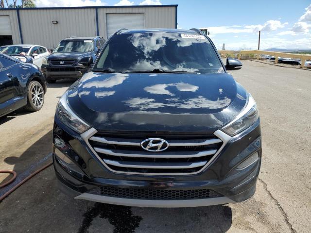 KM8J33A28JU786827 Hyundai Tucson Value