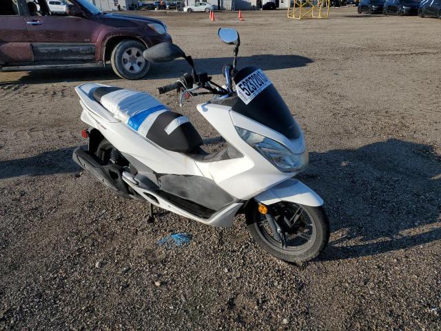 Honda PCX salvage cars for sale: 2015 Honda PCX 150