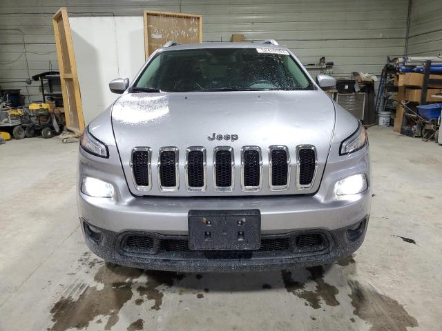 1C4PJMCS7HW589850 Jeep Cherokee Latitude