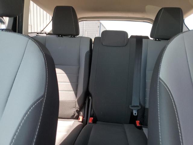 1FMCU0F76HUC90010 Ford ESCAPE S