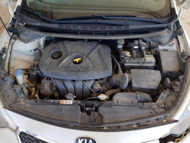KNAFK4A68F5380261 KIA FORTE LX
