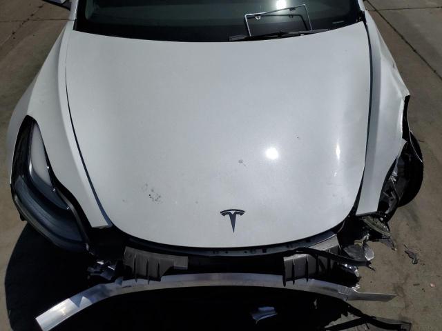 5YJ3E1EBXNF138331 Tesla MODEL 3