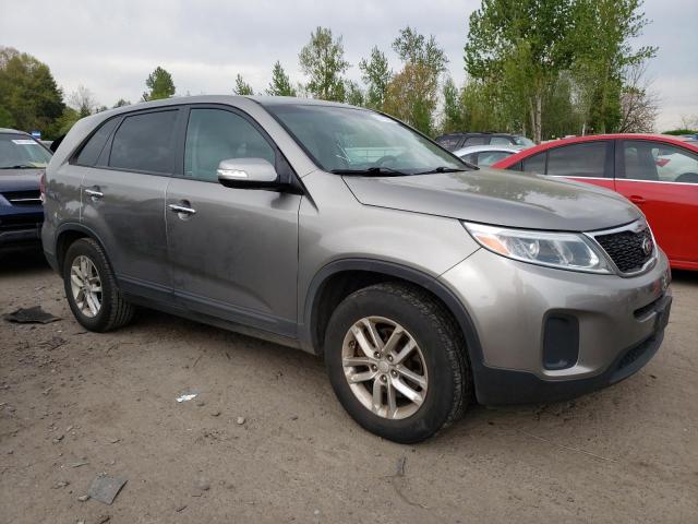 5XYKT3A63FG631008 KIA SORENTO LX
