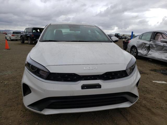 3KPF24AD1PE617826 KIA FORTE LX