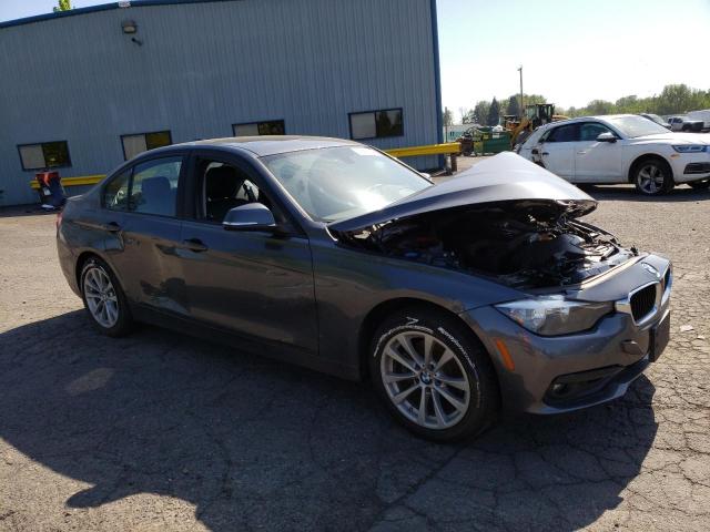 WBA8A3C35HA066912 BMW 320 XI