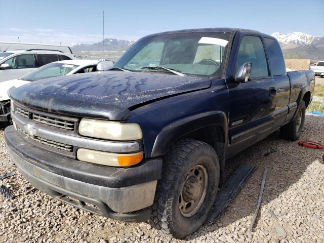 Camiones sin daños a la venta en subasta: 1999 Chevrolet Silverado K2500