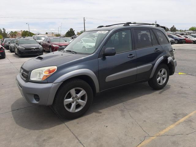 2004 Toyota RAV4 