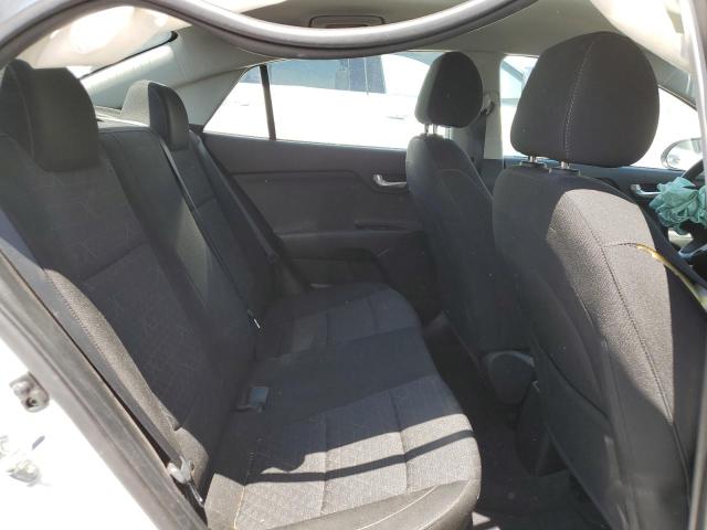 3KPA24AD1ME377148 KIA RIO LX