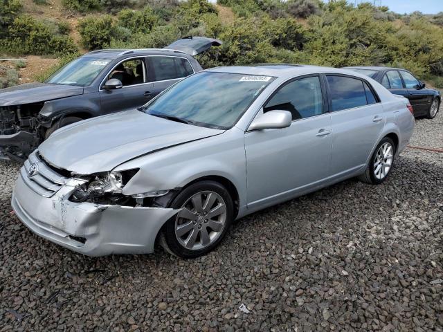 2005 Toyota Avalon XL