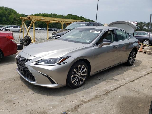 2019 Lexus ES 300h 