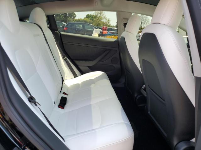 5YJ3E1EC5NF278828 Tesla MODEL 3