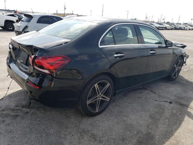 WDD3G4EB9KW021042 Mercedes-Benz A 220