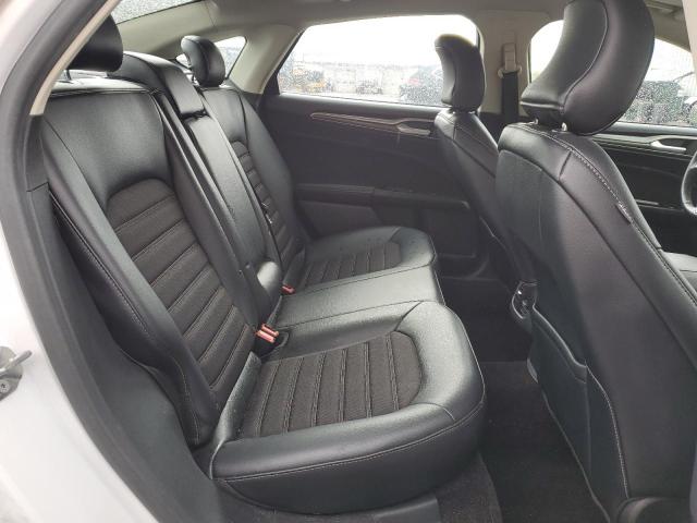 3FA6P0H79HR401460 Ford FUSION SE