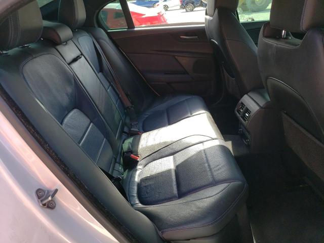 2017 JAGUAR XE R - SPO SAJAF4BV6HA955461