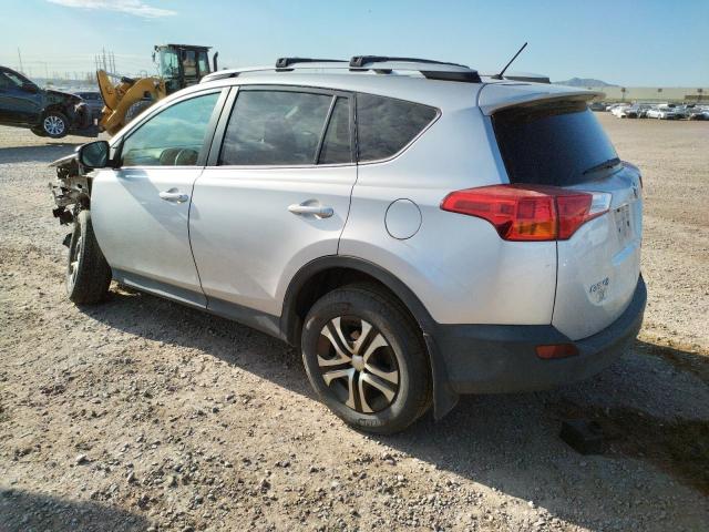 2T3BFREV6FW233563 Toyota RAV4 LE