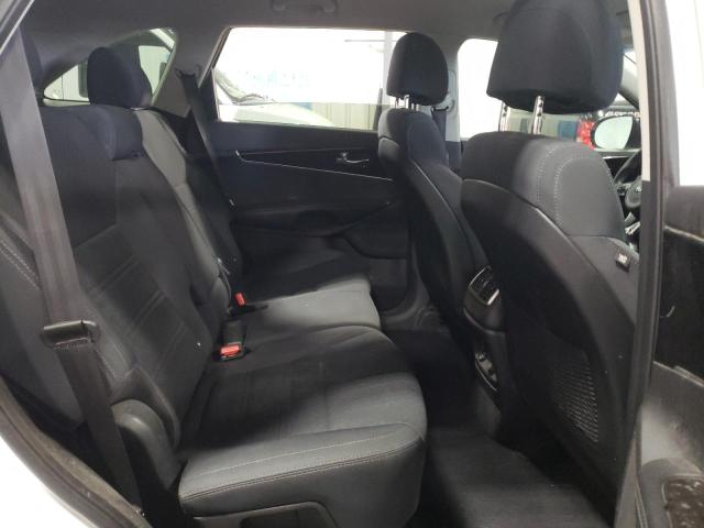 5XYPGDA34HG334600 KIA SORENTO LX