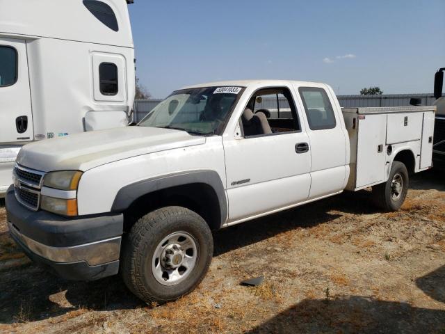Salvage cars for sale from Copart Fresno, CA: 2007 Chevrolet Silverado C3500