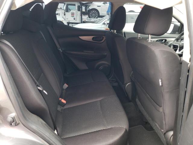 JN1BJ1CP5JW500872 Nissan Rogue Sport S