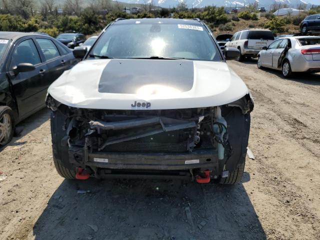 3C4NJDDB5KT744852 Jeep Compass Trailhawk