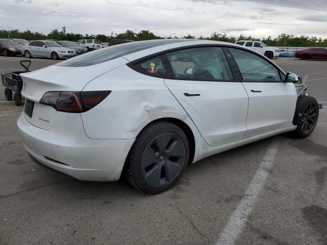 5YJ3E1EB7NF137640 Tesla MODEL 3