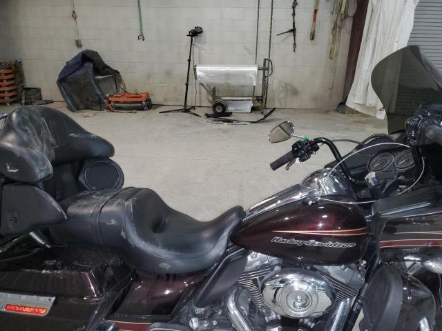 2011 HARLEY-DAVIDSON FLTRU 1HD1KGM17BB605746