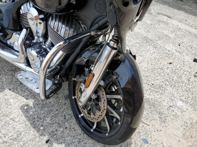 2017 INDIAN MOTORCYCLE CO. CHIEFTAIN - 56KTCNAA3H3356813