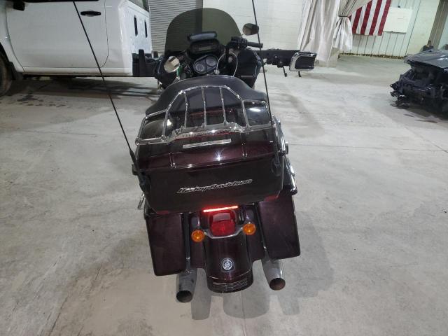 2011 HARLEY-DAVIDSON FLTRU 1HD1KGM17BB605746