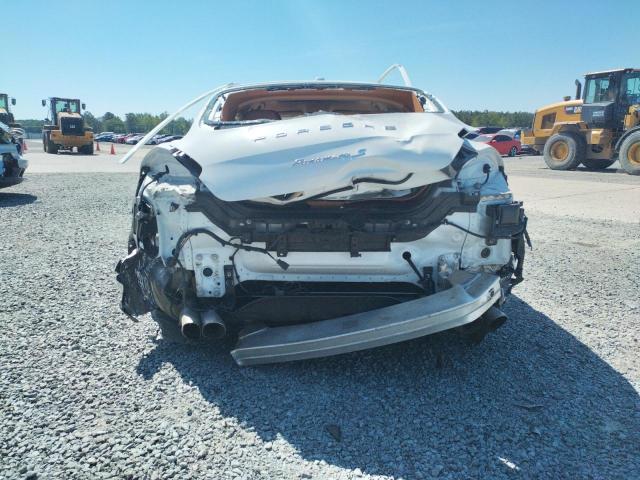2015 PORSCHE PANAMERA S - WP0AB2A76FL050611