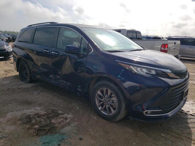 5TDJRKEC1MS019457 Toyota SIENNA XLE