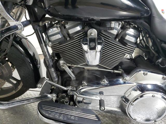 2017 HARLEY-DAVIDSON FLTRXS ROA - 1HD1KTC11HB637644