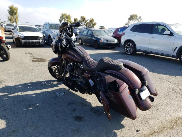 2018 HARLEY-DAVIDSON FLHXS STRE - 1HD1KRC3XJB658390