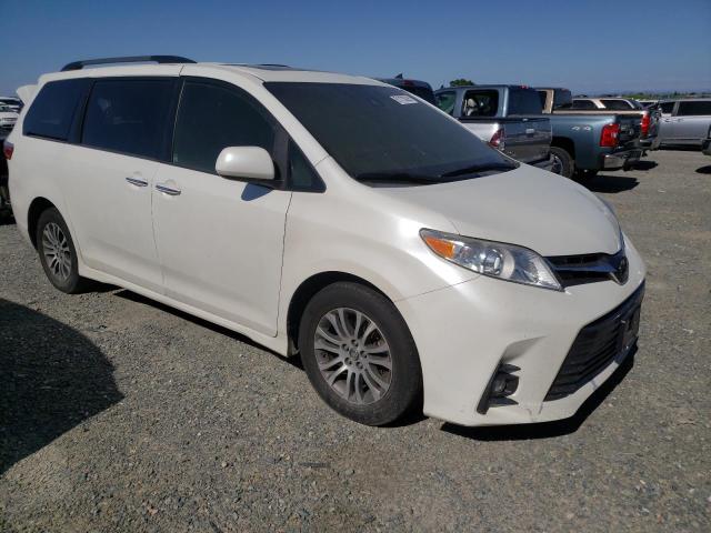 5TDYZ3DC1JS917851 2018 TOYOTA SIENNA, photo no. 4