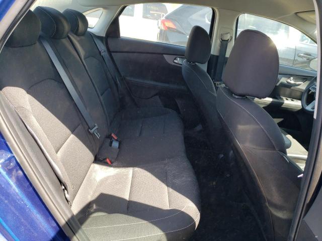 3KPF24AD8ME338031 KIA FORTE FE