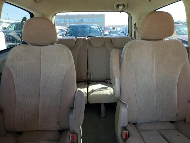 KNDMG4C74E6572299 KIA SEDONA LX