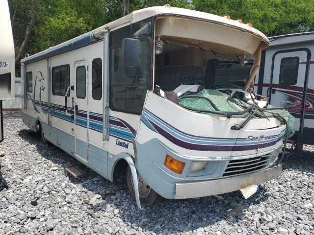 Salvage cars for sale from Copart Cartersville, GA: 1998 Chevrolet P30