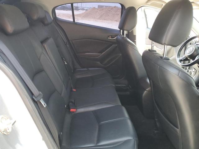 3MZBN1L32JM179904 Mazda 3 TOURING