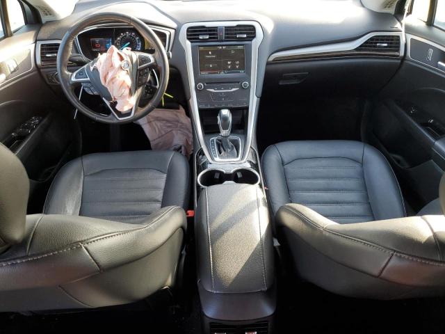 3FA6P0HDXFR258215 Ford FUSION SE