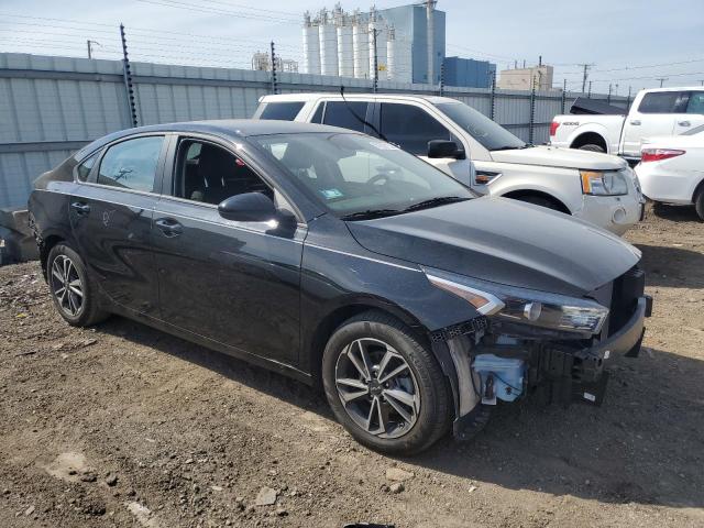 3KPF24AD8NE463774 KIA FORTE FE