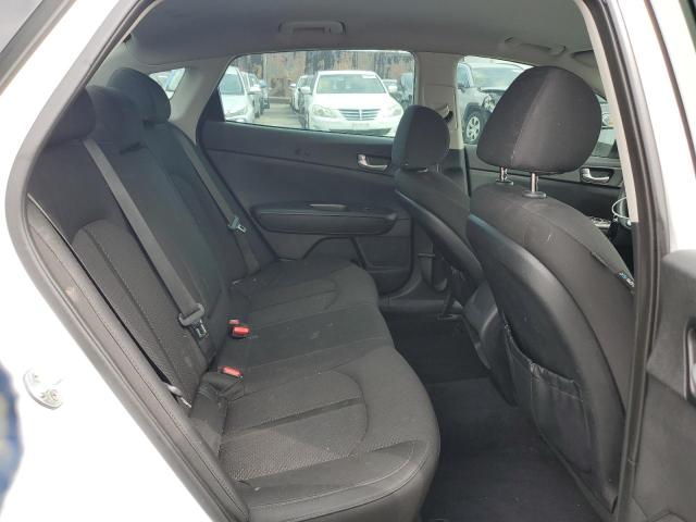 5XXGT4L32GG083359 KIA Optima Lx