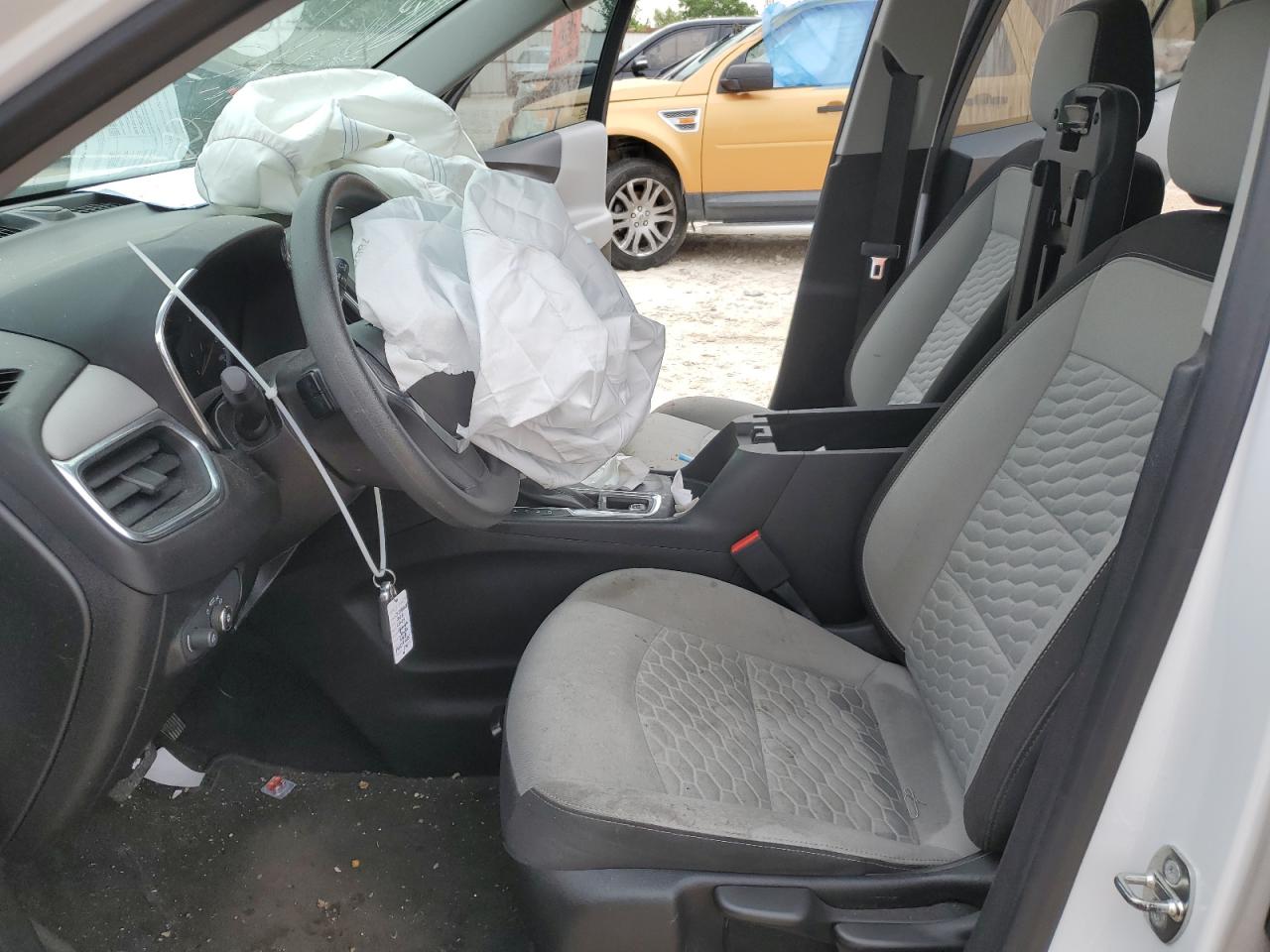 2GNAXHEV1J6337098 CHEVROLET EQUINOX 2018