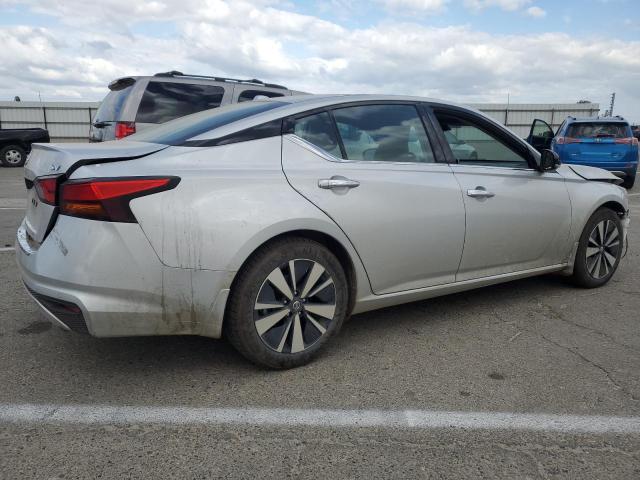 1N4BL4DV7LC166201 Nissan ALTIMA SV