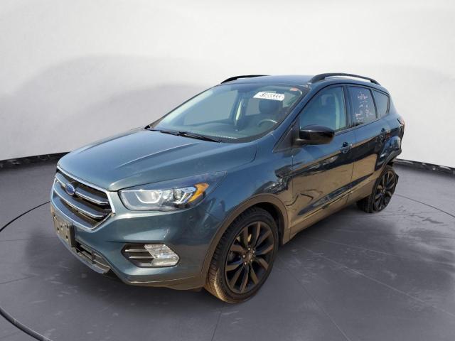 Salvage cars for sale from Copart Elgin, IL: 2019 Ford Escape SE