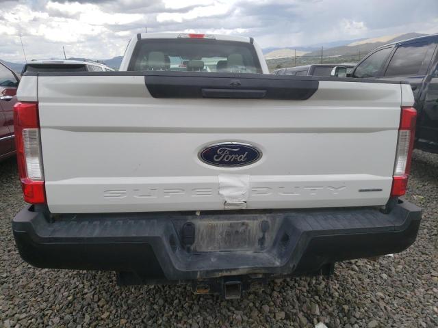 1FT7X2A69KEE57114 Ford F250 Super Duty