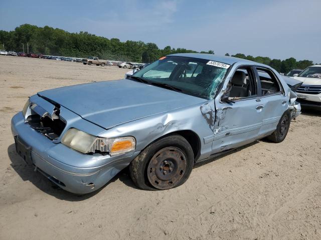 2003 Ford Crown Victoria 