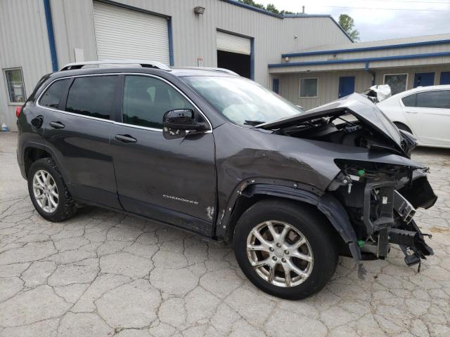 1C4PJMCB2HW587679 Jeep Cherokee Latitude