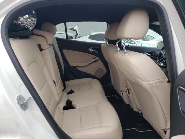 WDCTG4GB0HJ308566 Mercedes-Benz Gla 250 4matic