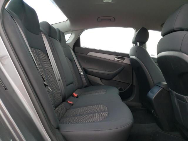 5NPE24AF1KH817591 Hyundai SONATA SE